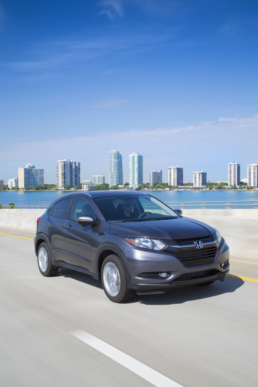  Honda HR-V 2015 года  (US) (фото 32 из 104)